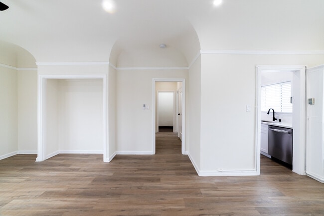 Photo - 211 N Berendo St Unit 1/2