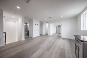 Photo - 1617 W 55th St Unit #1617