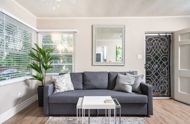 Photo - Old Town San Diego Unit Unit 1