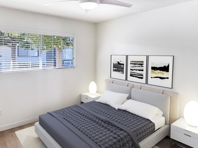 Photo - Lincoln Estates