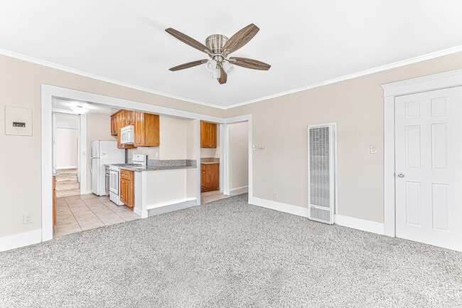 Photo - 1460 Gaviota Ave Unit 02