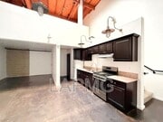 Photo - 1734 N Main St