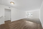 1BR, 1BA - 1000SF - Living Room - Northridge Fontana Apartments