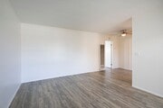 Photo - Four Winds Apartments