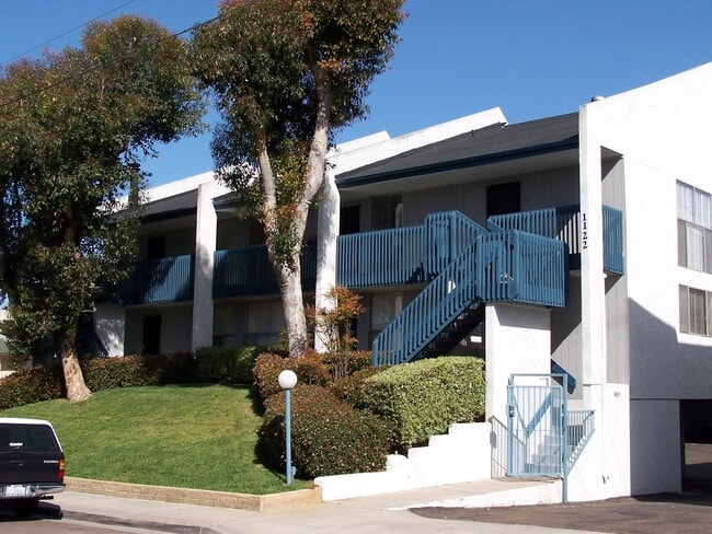 Building Photo - 1122 Eureka-14