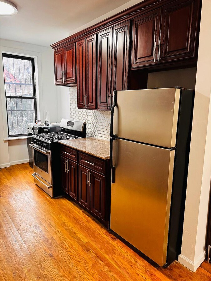 Photo - 3054 Inez St