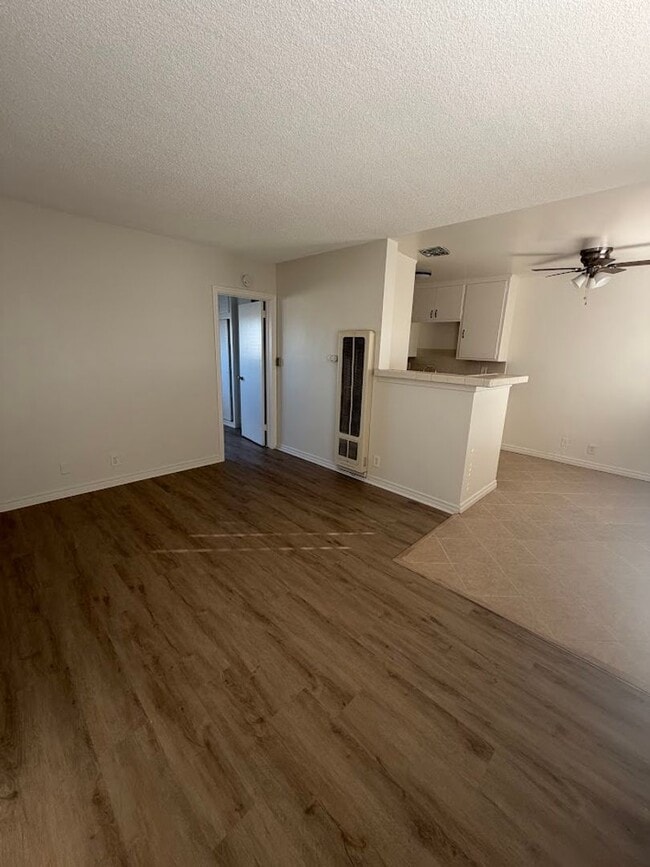 Photo - 1 BDRM NOW AVAILABLE WITH MOVE IN SPECIAL!! Unit 5511-05