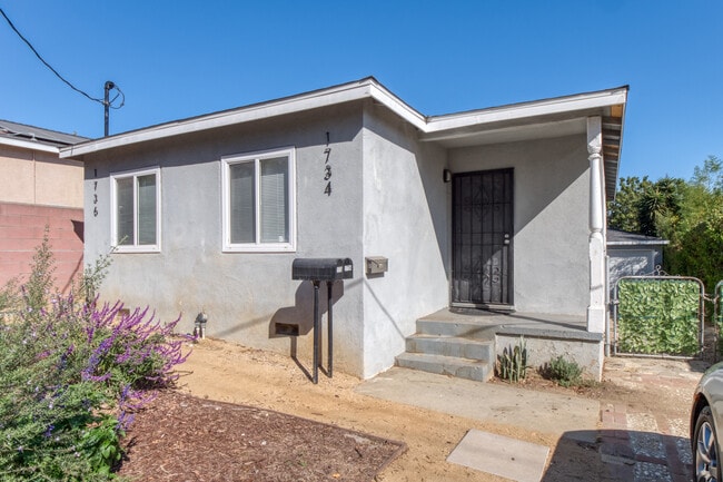 Photo - 1734 Eudora Ave