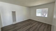 Photo - 2522-2522 1/2 Unit 2522 1/2