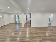 Photo - 7665 Machrea St