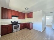 Photo - 540 E 7th St Unit K