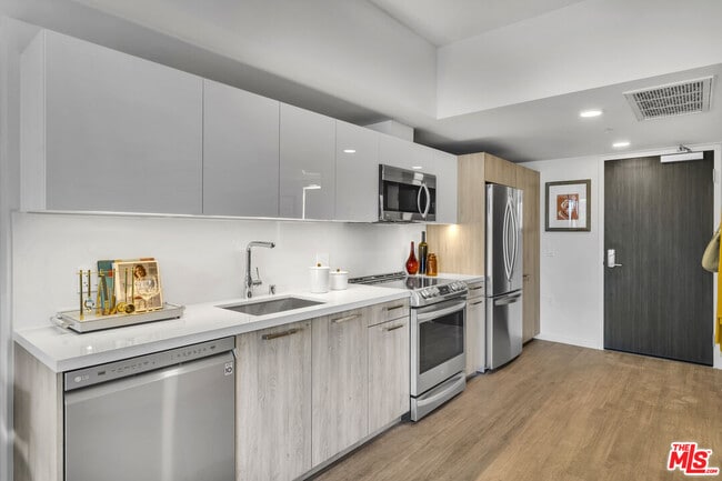 Photo - 2801 Sunset Pl Unit 629