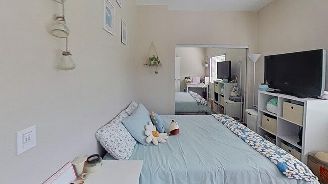 Photo - 5138 Alumni Pl