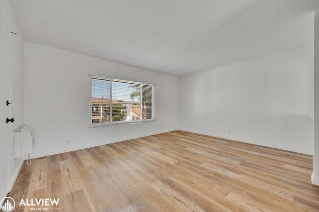 Photo - Modern 1-Bed Upstairs Condo with Garage & ...