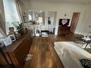 Photo - 617 Woodlawn Ave