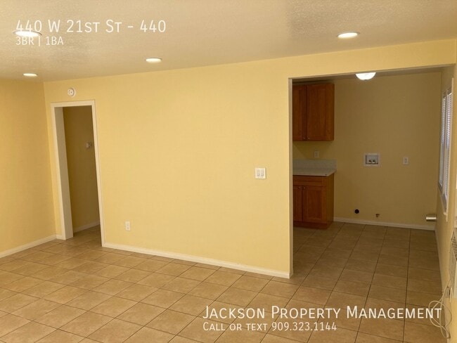 Photo - 440 W 21st St Unit 440