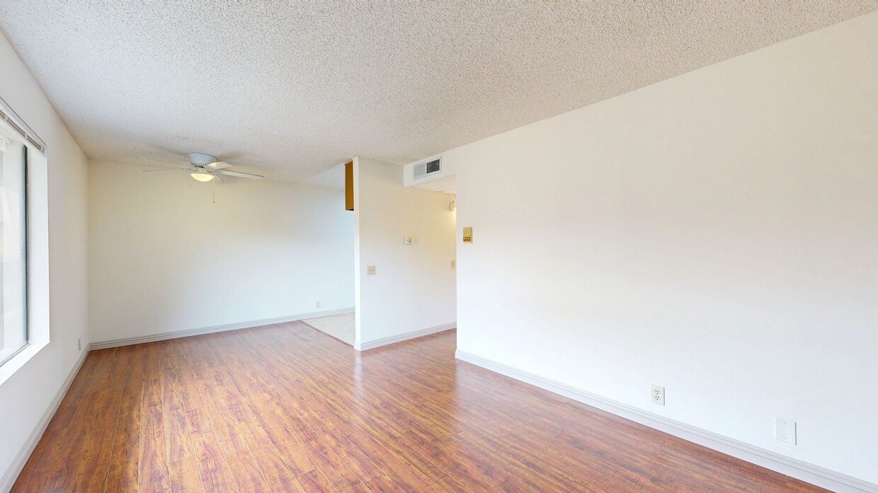 3D Tour - 5000 Laurel Canyon Blvd