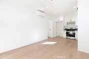 Photo - 13932 Vanowen St