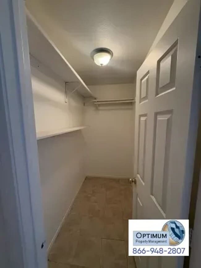 Photo - Chesnut St - Duplex Unit B