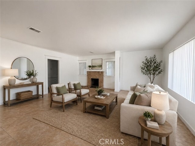 Photo - 1554 E Woodbury Rd