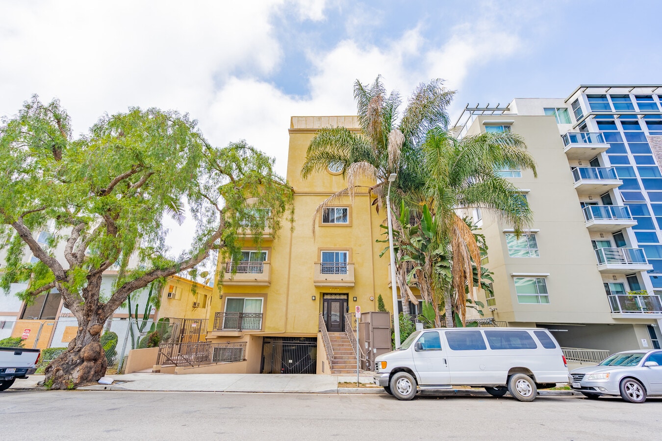 Photo - 1771 Beloit Ave