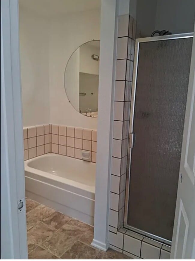 Photo - 366 E 15th St