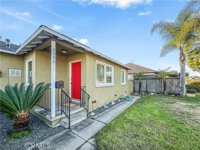 Building Photo - 2546 W Olive Ave