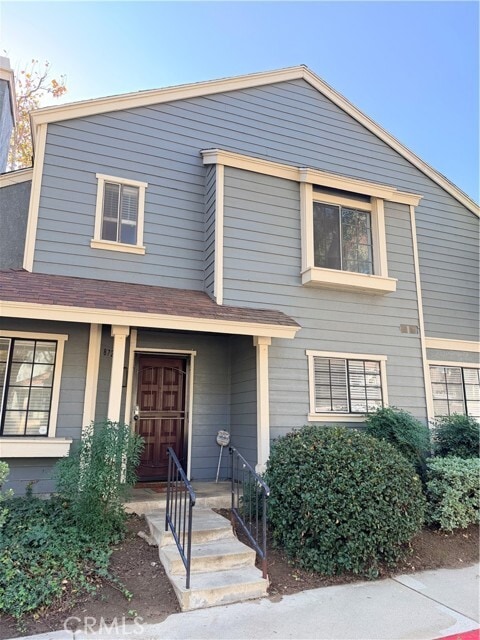 Building Photo - 8722 Pine Crest Pl