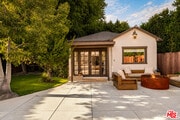 Photo - 6537 Moore Dr