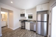 Photo - Great 1bd/1ba apartment with a private yard! Unit #B