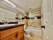 Photo - 904 W Balboa Blvd