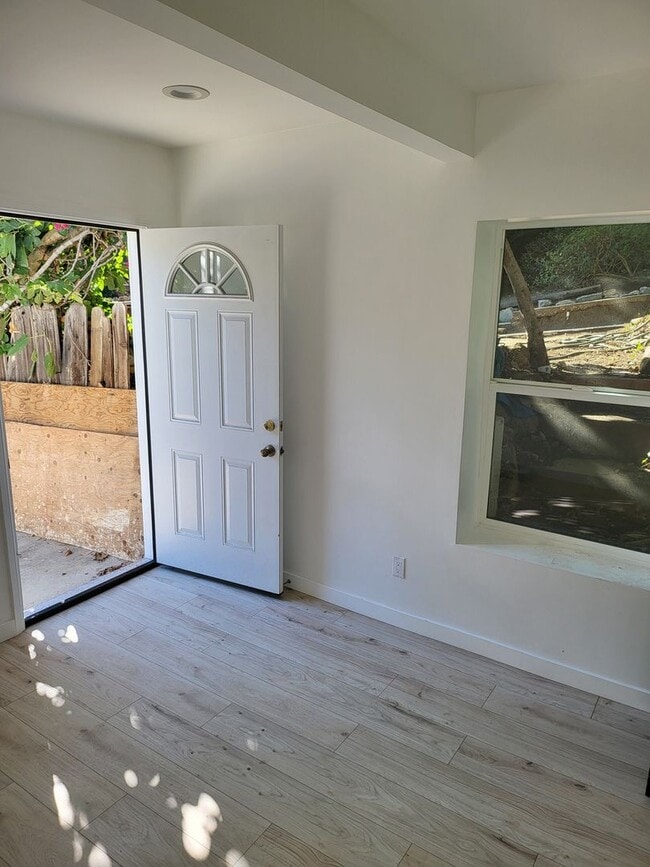 Photo - 3501 Dahlia Ave