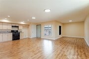 Photo - 1466 Tamarind Ave Unit 304