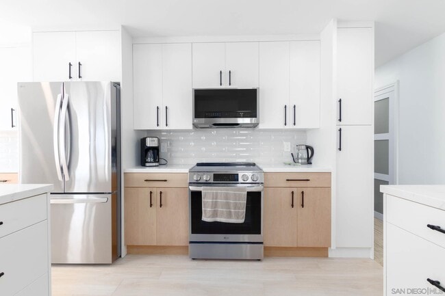Photo - 7550 Eads Ave Condo Unit 305