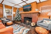 Photo - 301 E Barker Blvd