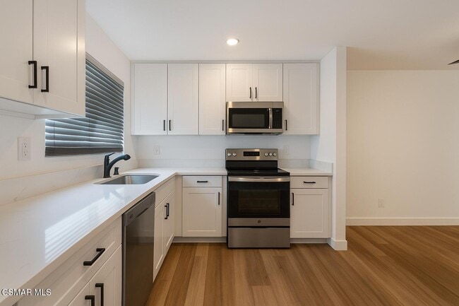 Photo - 399 Erbes Rd