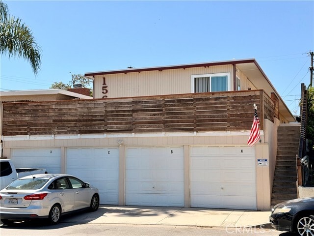 Building Photo - 156 W Escalones Unit B