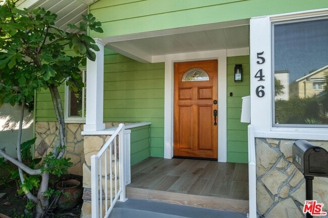 Photo - 546 San Juan Ave