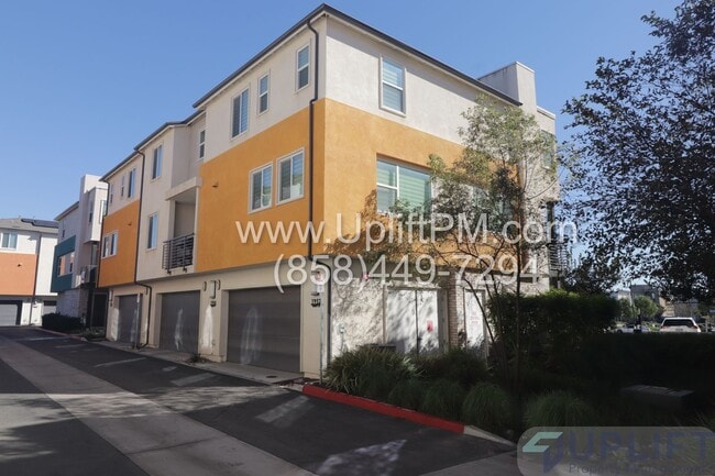 Photo - 4 Bed 3.5 Bath Townhome in Chula Vista w/ Washer/Dryer and 2-Car Garage