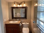 Photo - 6 Carpenteria