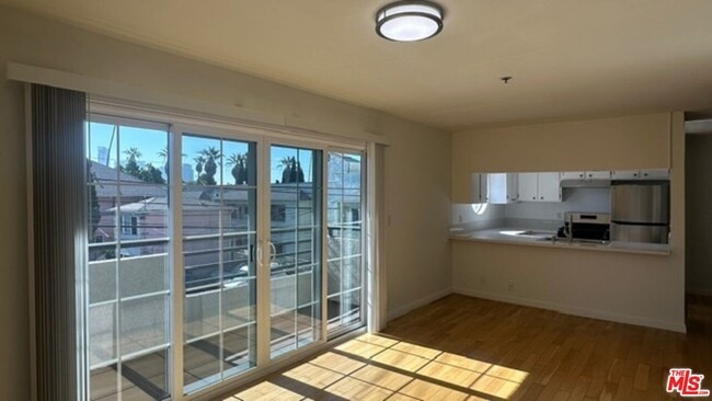 Photo - 1212 Arapahoe St Unit 301