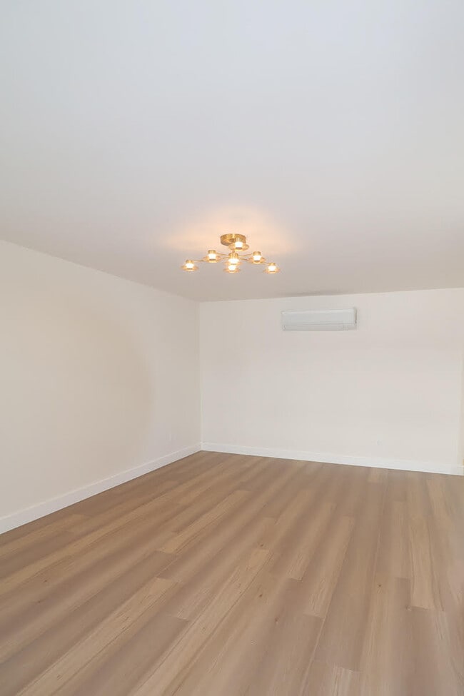 Living Room - Laurel Grove Terrace