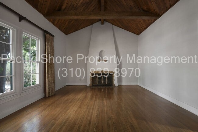 Photo - 1229 N Geneva St