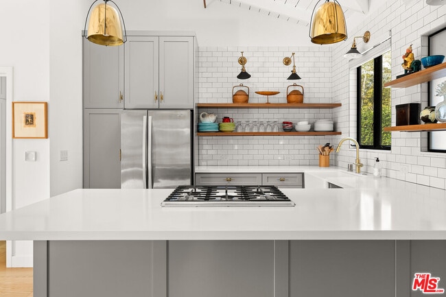 Photo - 723 Euclid St Unit C