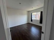 Photo - 3552 Whiteside St