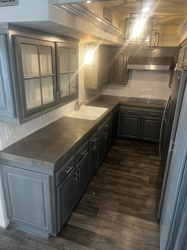 Photo - 8963 Burton Way Unit #205