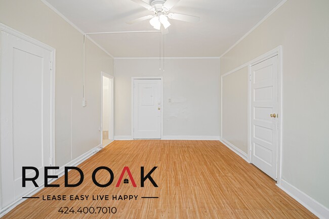 Photo - 2966 James M Wood Blvd Unit 5