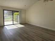 Photo - 40461 Bay Hill Way