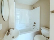 Photo - 1301 Kingswood Way