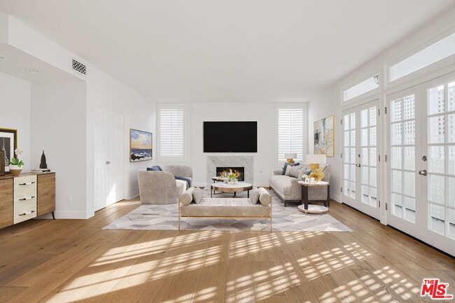 Photo - 11845 Mayfield Ave Unit 203